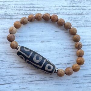 Brown Beaded Bracelet with Black Accent